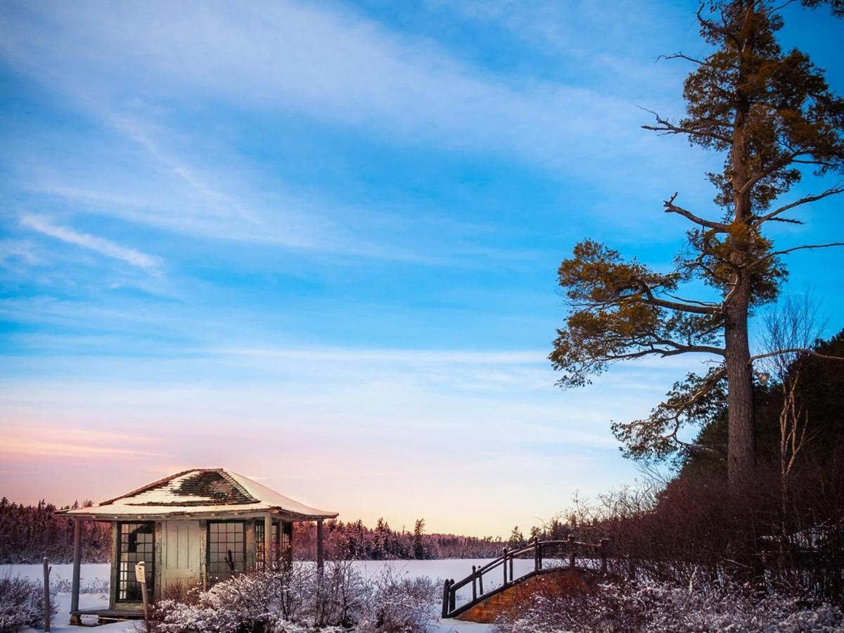 White Pine Camp Hotel Paul Smiths Buitenkant foto