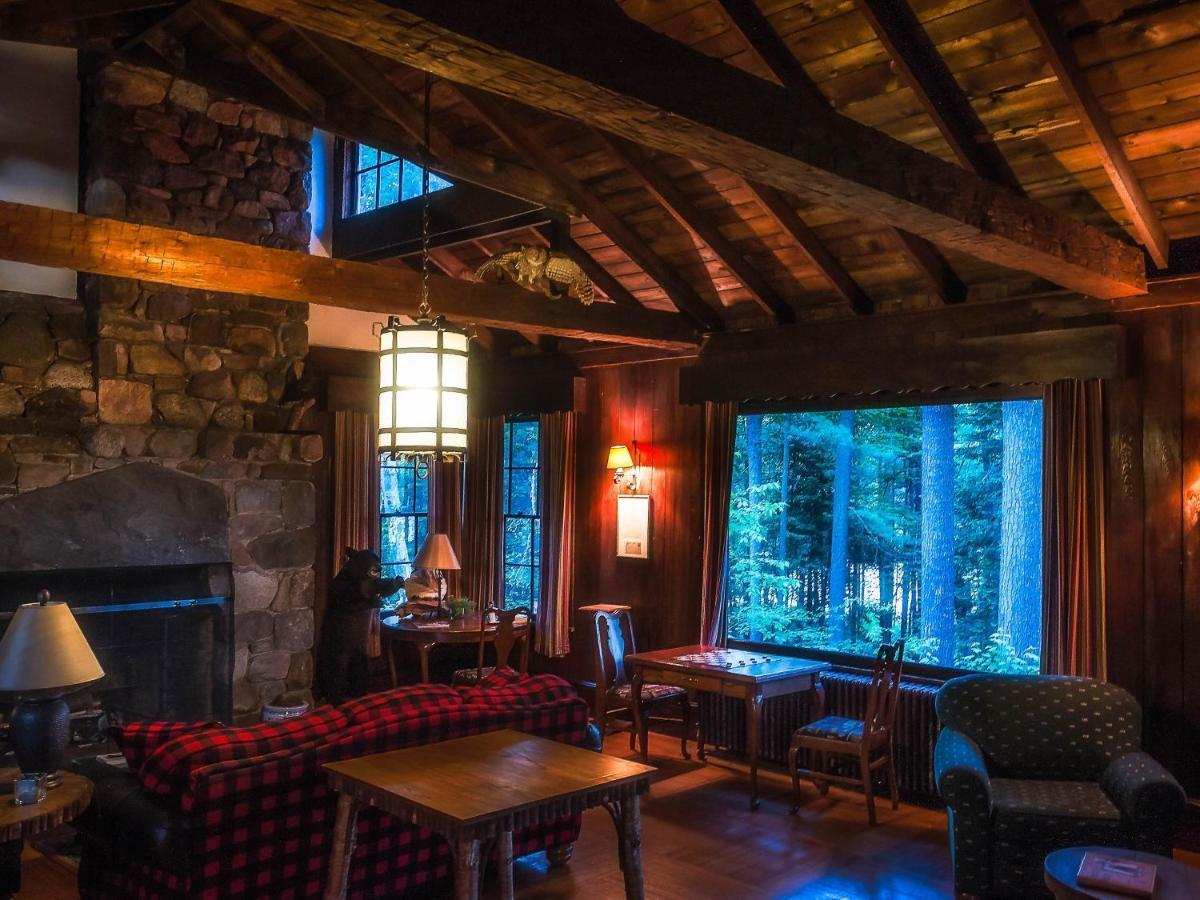 White Pine Camp Hotel Paul Smiths Buitenkant foto