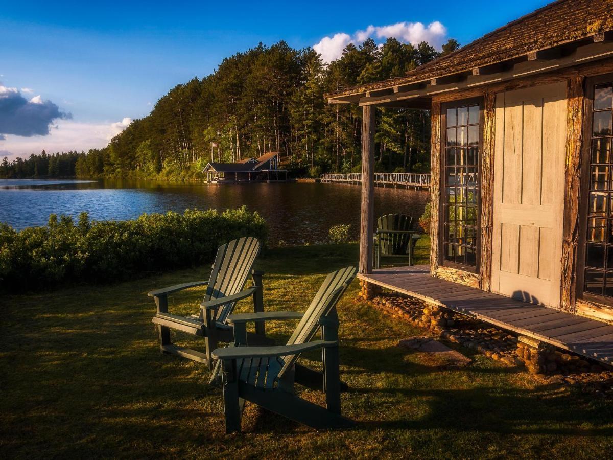 White Pine Camp Hotel Paul Smiths Buitenkant foto
